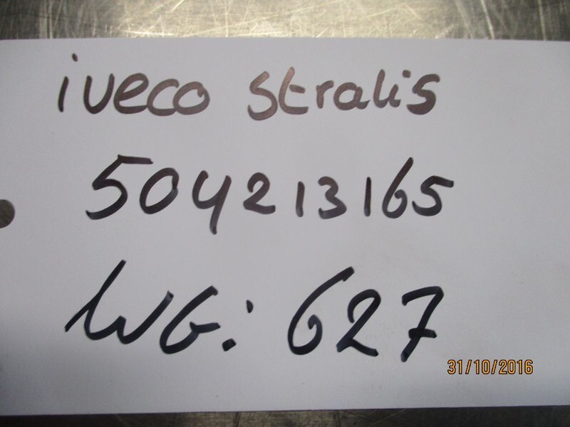 Iveco 504213165 stuur hendel stralis - Kabina ir interjeras - Sunkvežimis: foto 2 Iveco 504213165 stuur hendel stralis - Kabina ir interjeras - Sunkvežimis: foto 2