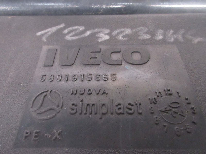Iveco 5801915665 KLEINE BRANSTOF TANK S WAY LPG - Degalų bakas - Sunkvežimis: foto 5 Iveco 5801915665 KLEINE BRANSTOF TANK S WAY LPG - Degalų bakas - Sunkvežimis: foto 5