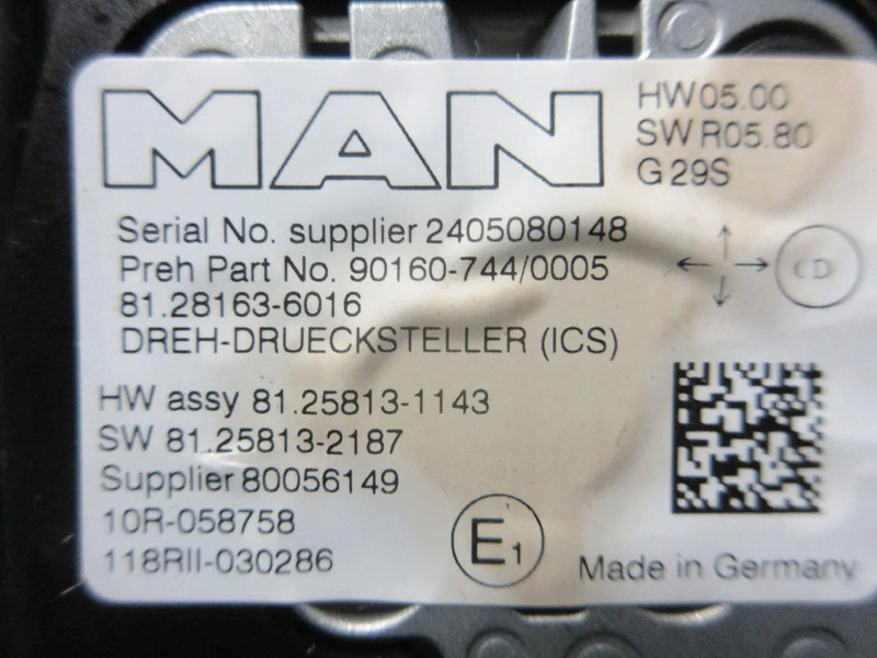 MAN 81.25813-1143 // 81.25813-2187 81.61701-0453 MULTIE KNOP MAN TGX 18.520 - Elektros sistema - Sunkvežimis: foto 4 MAN 81.25813-1143 // 81.25813-2187 81.61701-0453 MULTIE KNOP MAN TGX 18.520 - Elektros sistema - Sunkvežimis: foto 4