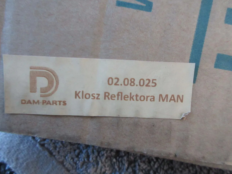 MAN KOPLAMP GLAS MAN F2000 MODEL 1998 NIEUWE LINKS - Priekinis žibintas - Sunkvežimis: foto 5 MAN KOPLAMP GLAS MAN F2000 MODEL 1998 NIEUWE LINKS - Priekinis žibintas - Sunkvežimis: foto 5