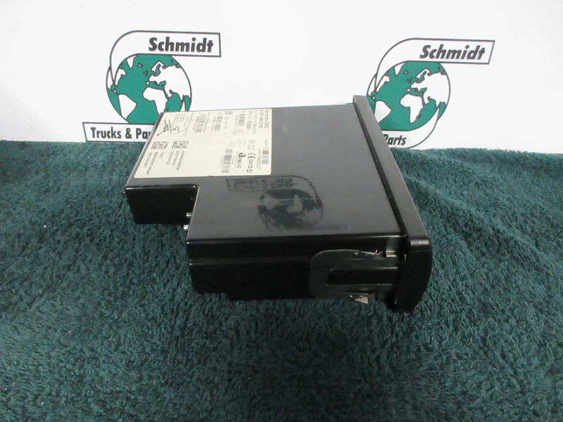 Mercedes-Benz A 000 446 23 60 FLEEDBOARD TIIREC MERCEDES BENZ 1842 EURO 6 - Elektros sistema - Sunkvežimis: foto 3 Mercedes-Benz A 000 446 23 60 FLEEDBOARD TIIREC MERCEDES BENZ 1842 EURO 6 - Elektros sistema - Sunkvežimis: foto 3