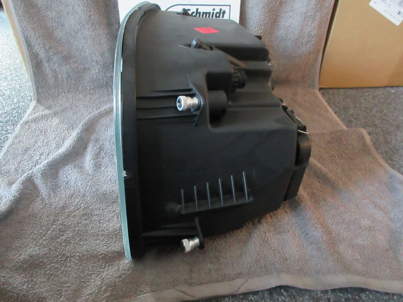 Mercedes-Benz A 943 820 02 61 // A 943 820 01 61 KOPLAMP MERCEDES BENZ 1841 MP2 EURO 3 NIEUWE - Priekinis žibintas - Sunkvežimis: foto 5 Mercedes-Benz A 943 820 02 61 // A 943 820 01 61 KOPLAMP MERCEDES BENZ 1841 MP2 EURO 3 NIEUWE - Priekinis žibintas - Sunkvežimis: foto 5