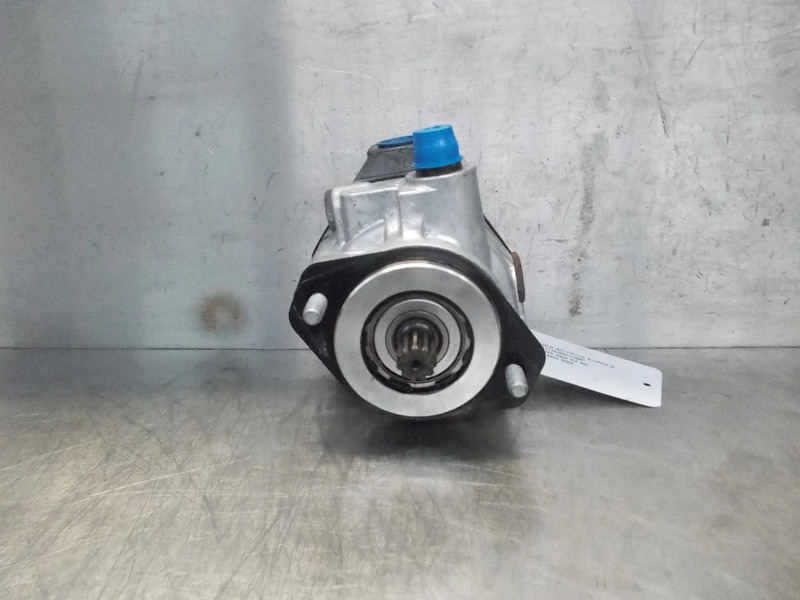 Mercedes-Benz A 960 460 02 80 STUURPOMP MERCEDES BENZ 1845 EURO 6 - Stiprintuvo siurblys - Sunkvežimis: foto 2 Mercedes-Benz A 960 460 02 80 STUURPOMP MERCEDES BENZ 1845 EURO 6 - Stiprintuvo siurblys - Sunkvežimis: foto 2