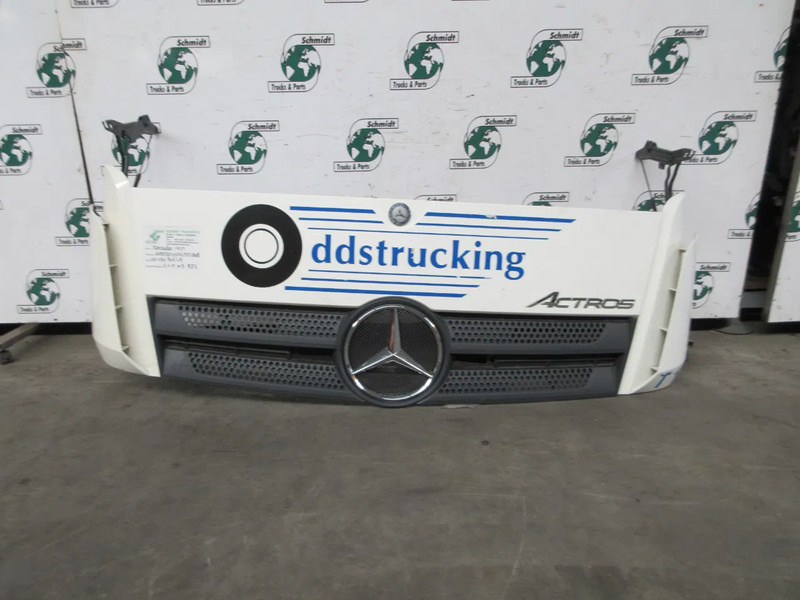 Mercedes-Benz A 960 750 08 67 // A 960 750 03 69 // A 960 750 03 18 // GRILL MP4 SMAL CABINE ! - Grotelės - Sunkvežimis: foto 5 Mercedes-Benz A 960 750 08 67 // A 960 750 03 69 // A 960 750 03 18 // GRILL MP4 SMAL CABINE ! - Grotelės - Sunkvežimis: foto 5