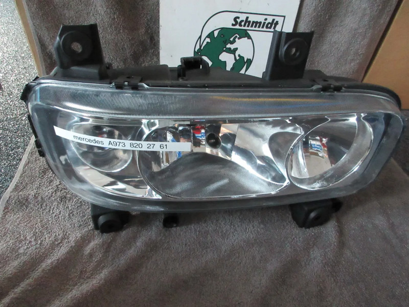 Mercedes-Benz A 973 820 22 61 // A 973 820 23 61 KOPLAMP ATEGO EURO 6 R + L NIEUWE !!! - Priekinis žibintas - Sunkvežimis: foto 2 Mercedes-Benz A 973 820 22 61 // A 973 820 23 61 KOPLAMP ATEGO EURO 6 R + L NIEUWE !!! - Priekinis žibintas - Sunkvežimis: foto 2