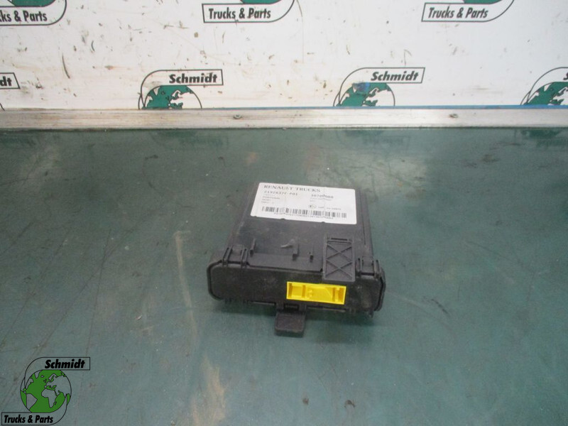 Renault 21926376 regeleenheid T 460 - Elektros sistema - Sunkvežimis: foto 1 Renault 21926376 regeleenheid T 460 - Elektros sistema - Sunkvežimis: foto 1