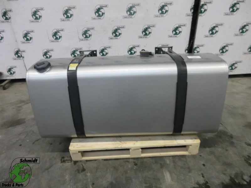 Volvo 2156455 DIESELTANK VOLVO FM 420 EURO 6 MODEL 2018 - Degalų bakas - Sunkvežimis: foto 1 Volvo 2156455 DIESELTANK VOLVO FM 420 EURO 6 MODEL 2018 - Degalų bakas - Sunkvežimis: foto 1