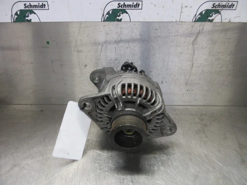 Volvo 22591477 // 85020836 // 85026836 DYNAMO VOLVO FH 460 EURO 6 - Generatorius - Sunkvežimis: foto 2 Volvo 22591477 // 85020836 // 85026836 DYNAMO VOLVO FH 460 EURO 6 - Generatorius - Sunkvežimis: foto 2
