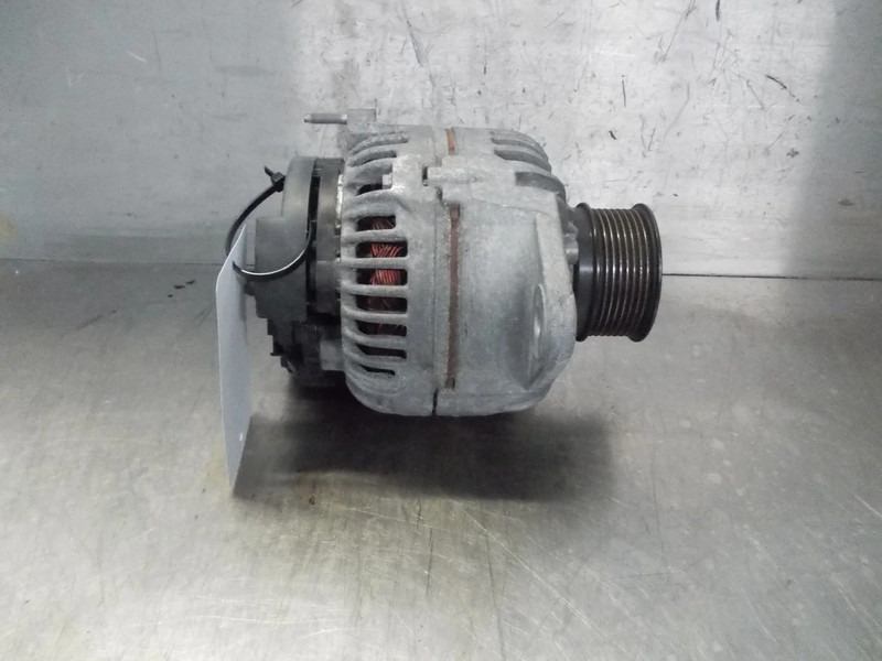 Volvo FH 420 21257558 DYNAMO EURO 6 - Generatorius - Sunkvežimis: foto 4 Volvo FH 420 21257558 DYNAMO EURO 6 - Generatorius - Sunkvežimis: foto 4