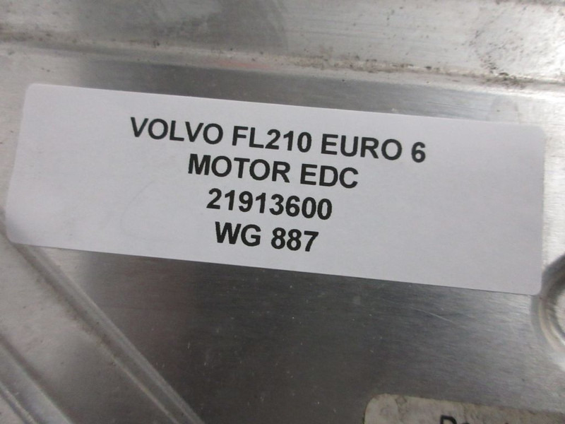 Volvo FL210 21913600 MOTORMANAGEMENT EURO 6 - Valdymo blokas - Sunkvežimis: foto 3 Volvo FL210 21913600 MOTORMANAGEMENT EURO 6 - Valdymo blokas - Sunkvežimis: foto 3