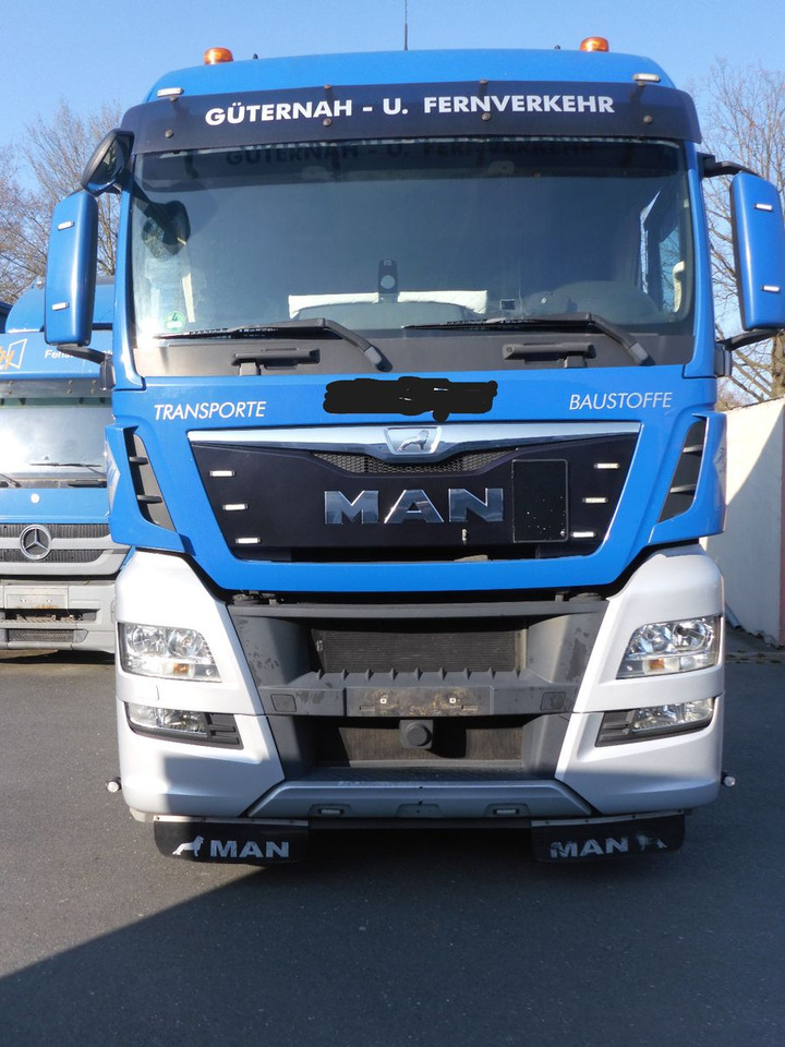 MAN TGX 18.440 Top Zustand Reifen 70 % grossesHaus - Vilkikas: foto 2 MAN TGX 18.440 Top Zustand Reifen 70 % grossesHaus - Vilkikas: foto 2