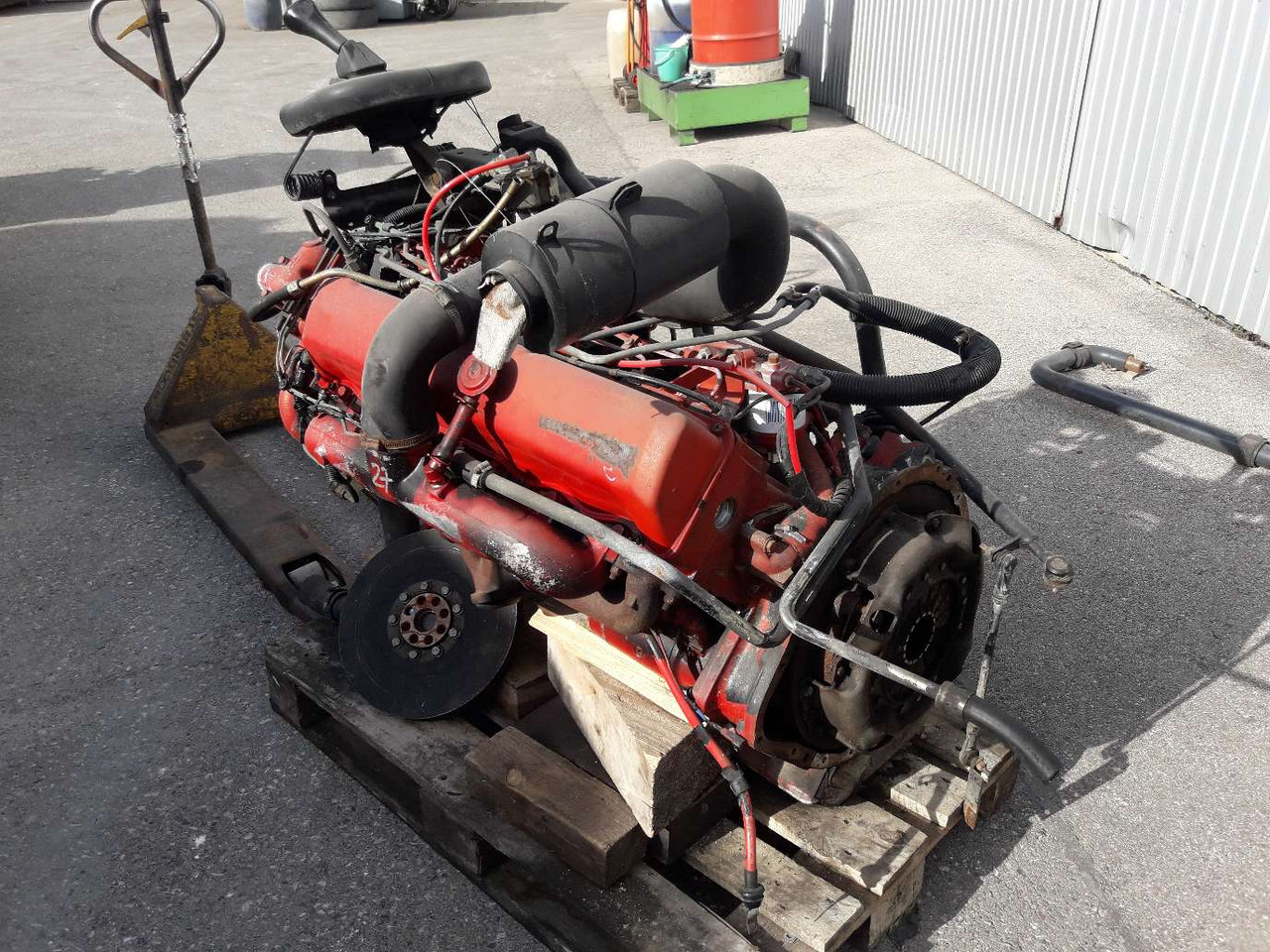 Ford 826F7FLA - Variklis: foto 4 Ford 826F7FLA - Variklis: foto 4