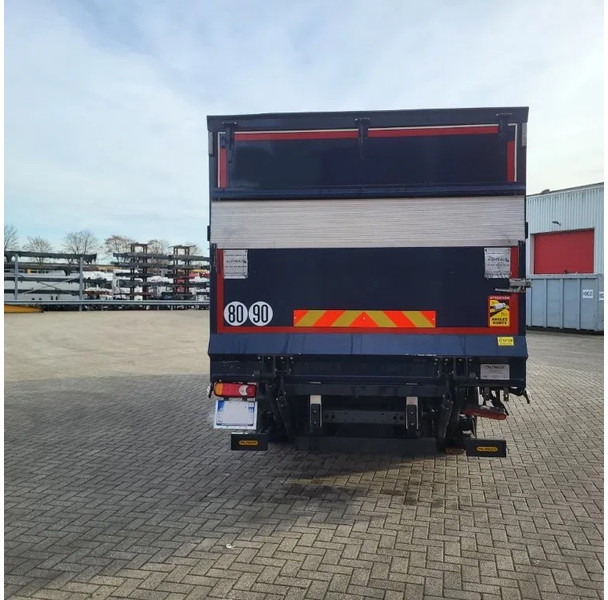 DAF LF 210 / ENGINE RUNNING / ONLY:120371 KM / PLATFORM:1000 KG / LWDS / AIRCO / AUTOMATIC / EURO-6 / 2022 - Furgonas sunkvežimis: foto 5 DAF LF 210 / ENGINE RUNNING / ONLY:120371 KM / PLATFORM:1000 KG / LWDS / AIRCO / AUTOMATIC / EURO-6 / 2022 - Furgonas sunkvežimis: foto 5