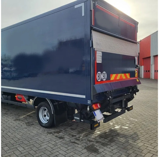 DAF LF 210 / ENGINE RUNNING / ONLY:120371 KM / PLATFORM:1000 KG / LWDS / AIRCO / AUTOMATIC / EURO-6 / 2022 - Furgonas sunkvežimis: foto 4 DAF LF 210 / ENGINE RUNNING / ONLY:120371 KM / PLATFORM:1000 KG / LWDS / AIRCO / AUTOMATIC / EURO-6 / 2022 - Furgonas sunkvežimis: foto 4
