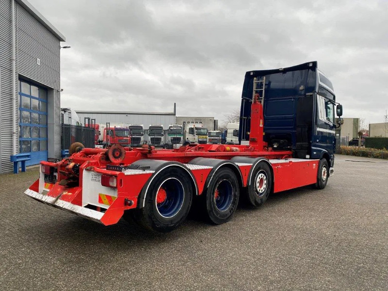 DAF XF106-530 8X2 / AJK HOOKLIFT 25000KG / 9 TON FRONT AXLE / NAVI / ONLY:612482 KM / SSC / AUTOMATIC / EURO-6 / 2019 - Hook-lift sunkvežimis: foto 5 DAF XF106-530 8X2 / AJK HOOKLIFT 25000KG / 9 TON FRONT AXLE / NAVI / ONLY:612482 KM / SSC / AUTOMATIC / EURO-6 / 2019 - Hook-lift sunkvežimis: foto 5