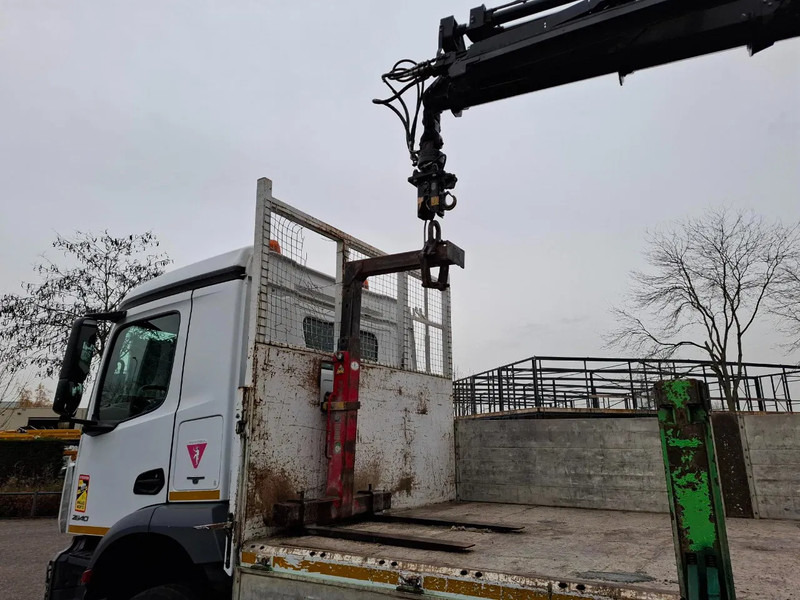 Mercedes-Benz Arocs 2640 / 6X4 / BOG AXLE / FULL-STEEL / HIAB X-HIDUO 188 B-3 / ROTATOR / REMOTE / PALLETHOOK / EURO-6 / 2017 - Sunkvežimis su kranu: foto 3 Mercedes-Benz Arocs 2640 / 6X4 / BOG AXLE / FULL-STEEL / HIAB X-HIDUO 188 B-3 / ROTATOR / REMOTE / PALLETHOOK / EURO-6 / 2017 - Sunkvežimis su kranu: foto 3