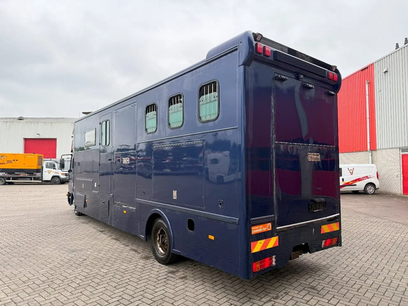 Mercedes-Benz Atego 1223 / ENGINE RUNNING / ONLY:159450 KM / HORSETRUCK / HEATED BOX / WATERTANK / LIVING ROOM / EURO-2 / MANUAL / 1998 - Sunkvežimis žirgams vežti: foto 3 Mercedes-Benz Atego 1223 / ENGINE RUNNING / ONLY:159450 KM / HORSETRUCK / HEATED BOX / WATERTANK / LIVING ROOM / EURO-2 / MANUAL / 1998 - Sunkvežimis žirgams vežti: foto 3