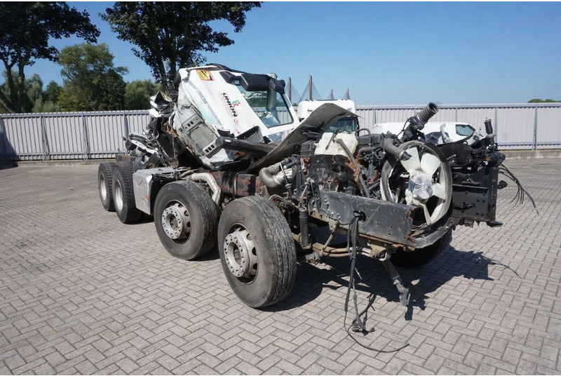 Renault C460 / 8X4 / BIG AXLE / FULL STEEL / 2 X LENKACHSE / EURO-6 / 2022 - Važiuoklės sunkvežimis: foto 2 Renault C460 / 8X4 / BIG AXLE / FULL STEEL / 2 X LENKACHSE / EURO-6 / 2022 - Važiuoklės sunkvežimis: foto 2