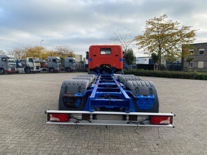 Scania G400 / 8X4 / 9TON FRONT AXLE / PTO / LIFT+LENKACHSE / ALCOA'S / AIRCO / MANUAL / EURO-5 / 2011 - Važiuoklės sunkvežimis: foto 4 Scania G400 / 8X4 / 9TON FRONT AXLE / PTO / LIFT+LENKACHSE / ALCOA'S / AIRCO / MANUAL / EURO-5 / 2011 - Važiuoklės sunkvežimis: foto 4