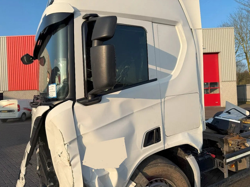 Scania NGS R450 / RETARDER / 6X2 / LIFT+LENKASCHE / GERMAN TRUCK / FULL AIR / 476439 KM / AUTOMATIC / EURO-6 / 2022 - Konteineris-vežimus/ Sukeisti kūną sunkvežimis: foto 5 Scania NGS R450 / RETARDER / 6X2 / LIFT+LENKASCHE / GERMAN TRUCK / FULL AIR / 476439 KM / AUTOMATIC / EURO-6 / 2022 - Konteineris-vežimus/ Sukeisti kūną sunkvežimis: foto 5