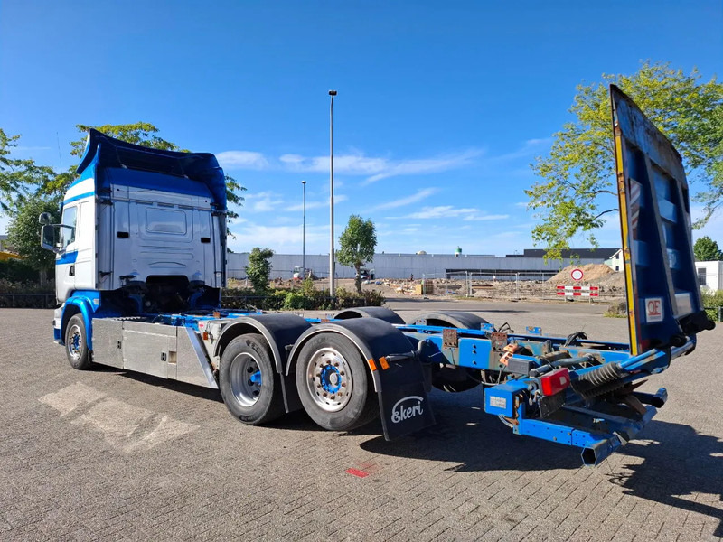 Scania R580 V8 / RETARDER / LIFT+LENKACHSE / FULL-AIR / PLATFORM 2000 KG / LEATHER / AIRCO / AUTOMATIC / EURO-6 / 2015 - Važiuoklės sunkvežimis: foto 3 Scania R580 V8 / RETARDER / LIFT+LENKACHSE / FULL-AIR / PLATFORM 2000 KG / LEATHER / AIRCO / AUTOMATIC / EURO-6 / 2015 - Važiuoklės sunkvežimis: foto 3