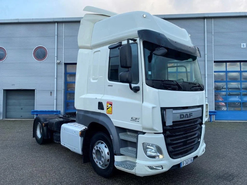 DAF CF460 / AUTOMATIC / PARK COOL / SPACE CAB / EURO-6 / 2017 - Vilkikas: foto 2 DAF CF460 / AUTOMATIC / PARK COOL / SPACE CAB / EURO-6 / 2017 - Vilkikas: foto 2