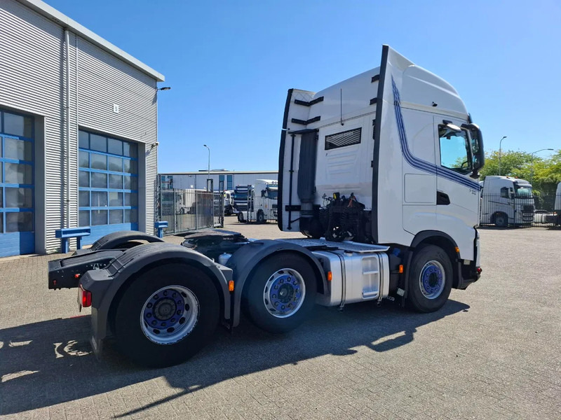 Iveco Stralis S-Way 510 / NL TRUCK / ONLY:469385 KM / TUV:19-07-2026 / LIFT+LENKACHSE / ACC / LWDS / FRIDGE / LEATHER / AUTOMATIC / EU - Vilkikas: foto 5 Iveco Stralis S-Way 510 / NL TRUCK / ONLY:469385 KM / TUV:19-07-2026 / LIFT+LENKACHSE / ACC / LWDS / FRIDGE / LEATHER / AUTOMATIC / EU - Vilkikas: foto 5