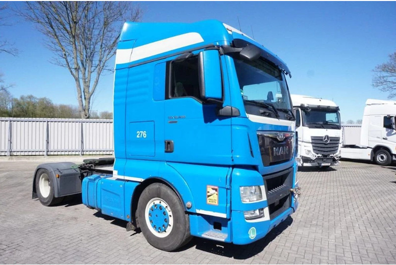MAN TGX 18.400 / AUTOMATIC / DOUBLE TANK / ENGINE PROBLEMS / EURO-6 / 2016 - Vilkikas: foto 2 MAN TGX 18.400 / AUTOMATIC / DOUBLE TANK / ENGINE PROBLEMS / EURO-6 / 2016 - Vilkikas: foto 2
