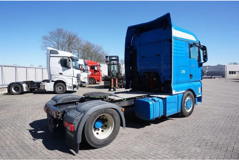 MAN TGX 18.400 / AUTOMATIC / DOUBLE TANK / ENGINE PROBLEMS / EURO-6 / 2016 - Vilkikas: foto 4 MAN TGX 18.400 / AUTOMATIC / DOUBLE TANK / ENGINE PROBLEMS / EURO-6 / 2016 - Vilkikas: foto 4