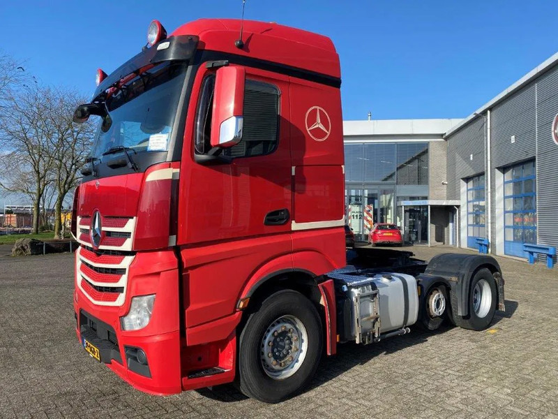 Mercedes-Benz Actros 2442 / 6x2 / NL TRUCK / TUV:01-06-2025 / PARKCOOL+HEAT / LWDS / FRIDGE / AUTOMATIC / EURO-6 / 2015 - Vilkikas: foto 1 Mercedes-Benz Actros 2442 / 6x2 / NL TRUCK / TUV:01-06-2025 / PARKCOOL+HEAT / LWDS / FRIDGE / AUTOMATIC / EURO-6 / 2015 - Vilkikas: foto 1