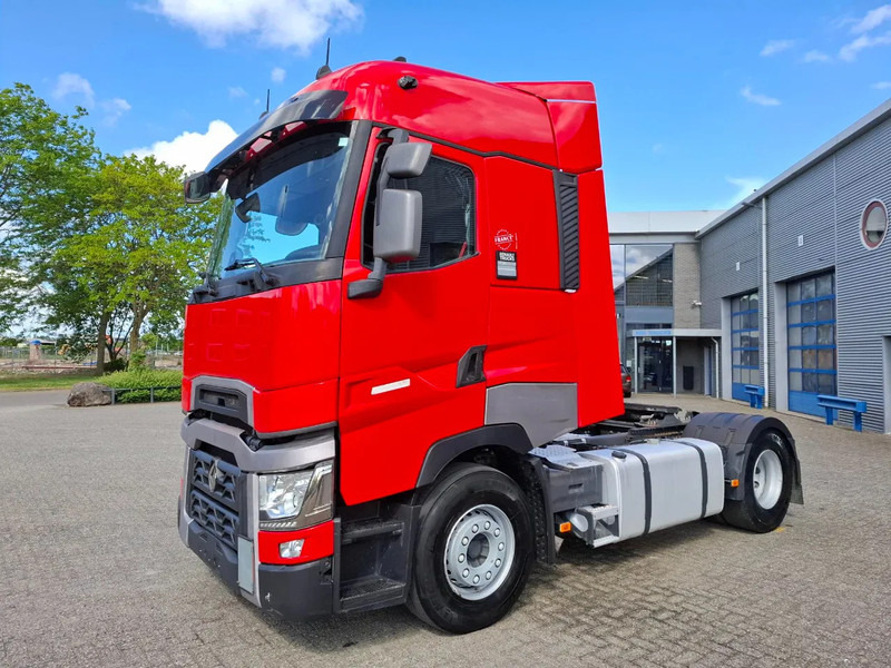 Renault T520 / RETARDER / DOUBLE TANK / TUV:19-03-2026 / PARKCOOL / ACC / LWDS / FRIDGE / AUTOMATIC / EURO-6 / 2019 - Vilkikas: foto 1 Renault T520 / RETARDER / DOUBLE TANK / TUV:19-03-2026 / PARKCOOL / ACC / LWDS / FRIDGE / AUTOMATIC / EURO-6 / 2019 - Vilkikas: foto 1