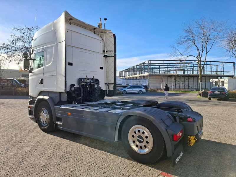 Scania R450 / GERMAN TRUCK / RETARDER / FULL-SPOILER / PARK AIRCO / LWDS / FRIDGE / AUTOMATIC / EURO-6 / 2017 - Vilkikas: foto 3 Scania R450 / GERMAN TRUCK / RETARDER / FULL-SPOILER / PARK AIRCO / LWDS / FRIDGE / AUTOMATIC / EURO-6 / 2017 - Vilkikas: foto 3
