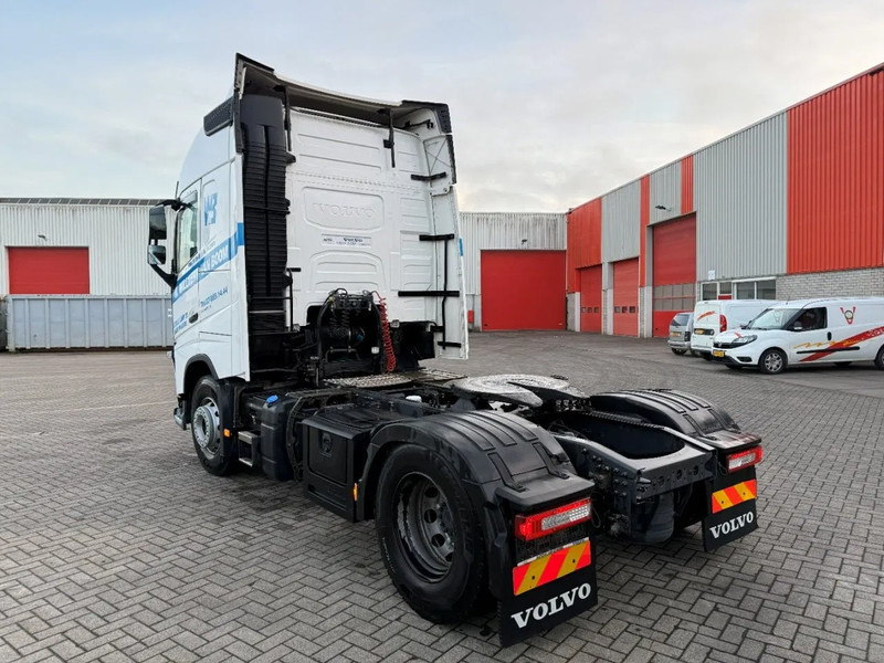 Volvo FH4-460 / ENGINE RUNNING / ONLY:388955KM / LWDS / AUTOMATIC / EURO-6 / 2019 - Vilkikas: foto 3 Volvo FH4-460 / ENGINE RUNNING / ONLY:388955KM / LWDS / AUTOMATIC / EURO-6 / 2019 - Vilkikas: foto 3