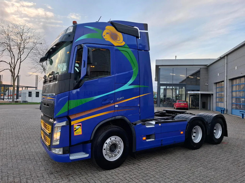 Volvo FH4-540 / VEB+ / RETARDER / 60TON / I-PARKCOOL / DOUBLE TANK / TUV:06-05-2026 / INLINER / FULL-AIR / AUTOMATIC / EURO-6 / 2018 - Vilkikas: foto 1 Volvo FH4-540 / VEB+ / RETARDER / 60TON / I-PARKCOOL / DOUBLE TANK / TUV:06-05-2026 / INLINER / FULL-AIR / AUTOMATIC / EURO-6 / 2018 - Vilkikas: foto 1