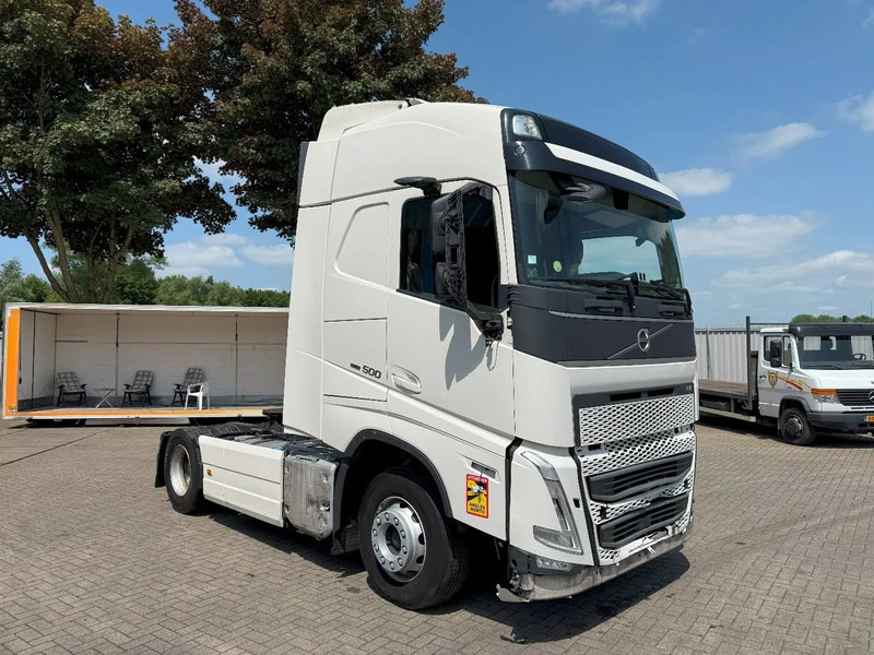 Volvo FH5-500 / ENGINE RUNNING / TURBO COMPOUND / ONLY:434243 KM / VEB+ / PARKCOOL / DOUBLE TANK / EURO-6 / 2021 - Vilkikas: foto 2 Volvo FH5-500 / ENGINE RUNNING / TURBO COMPOUND / ONLY:434243 KM / VEB+ / PARKCOOL / DOUBLE TANK / EURO-6 / 2021 - Vilkikas: foto 2