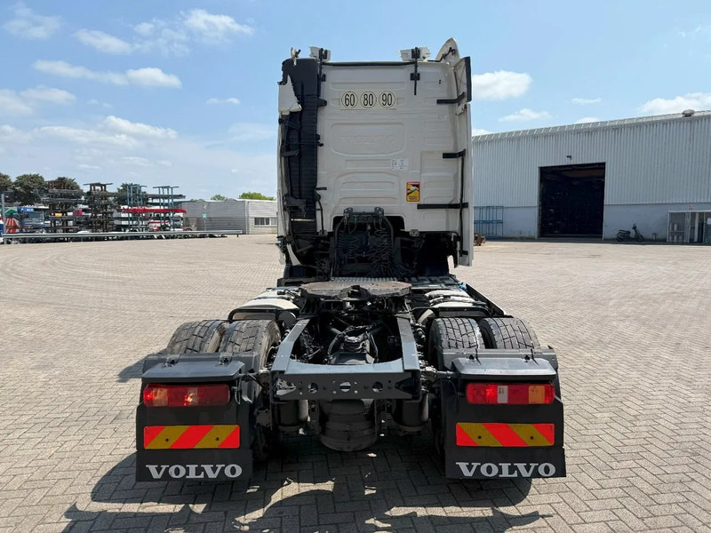 Volvo FH5-500 / ENGINE RUNNING / TURBO COMPOUND / ONLY:434243 KM / VEB+ / PARKCOOL / DOUBLE TANK / EURO-6 / 2021 - Vilkikas: foto 4 Volvo FH5-500 / ENGINE RUNNING / TURBO COMPOUND / ONLY:434243 KM / VEB+ / PARKCOOL / DOUBLE TANK / EURO-6 / 2021 - Vilkikas: foto 4