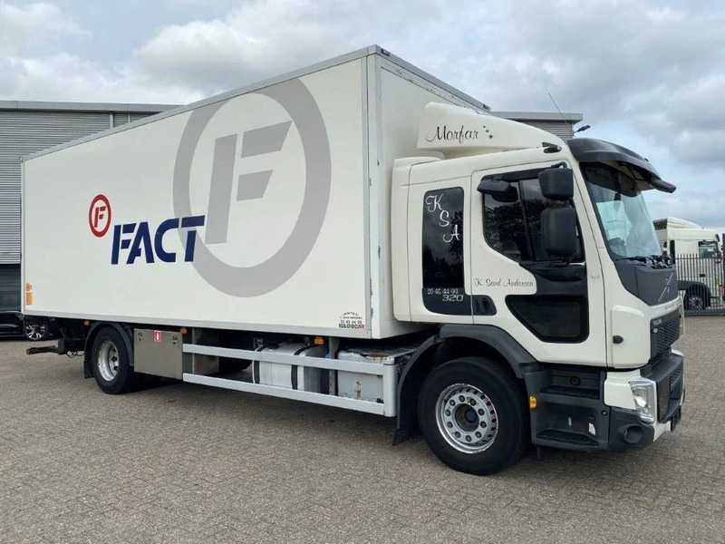 Volvo FE320 ONLY-463904-KM / CLOSED BOX / LOAD LIFT / AUTOMATIC / SIDE DOORS / EURO-6 / 2014 - Furgonas sunkvežimis: foto 2 Volvo FE320 ONLY-463904-KM / CLOSED BOX / LOAD LIFT / AUTOMATIC / SIDE DOORS / EURO-6 / 2014 - Furgonas sunkvežimis: foto 2