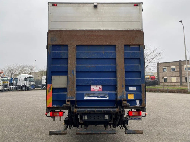Volvo FM11-330 / LOW KM'S:472120 KM / LWDS / FULL-AIR / NAVI / CURTAIN SAILS / PLATFORM 2500KG / AUTOMATIC / EURO-6 / 2016 - Tentinis sunkvežimis: foto 4 Volvo FM11-330 / LOW KM'S:472120 KM / LWDS / FULL-AIR / NAVI / CURTAIN SAILS / PLATFORM 2500KG / AUTOMATIC / EURO-6 / 2016 - Tentinis sunkvežimis: foto 4