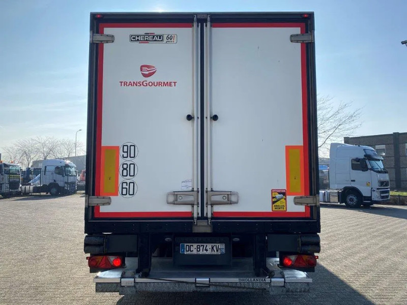 Volvo FM4-420 / COMPLETE COOL+FREEZE COMBI / CHEREAU / THROUGH-LOADING SYSTEM / 2XPLATFORM DHOLLANDIA / FREEZING LOCK / AUTOMATIC / EU - Refrižeratorius sunkvežimis: foto 4 Volvo FM4-420 / COMPLETE COOL+FREEZE COMBI / CHEREAU / THROUGH-LOADING SYSTEM / 2XPLATFORM DHOLLANDIA / FREEZING LOCK / AUTOMATIC / EU - Refrižeratorius sunkvežimis: foto 4