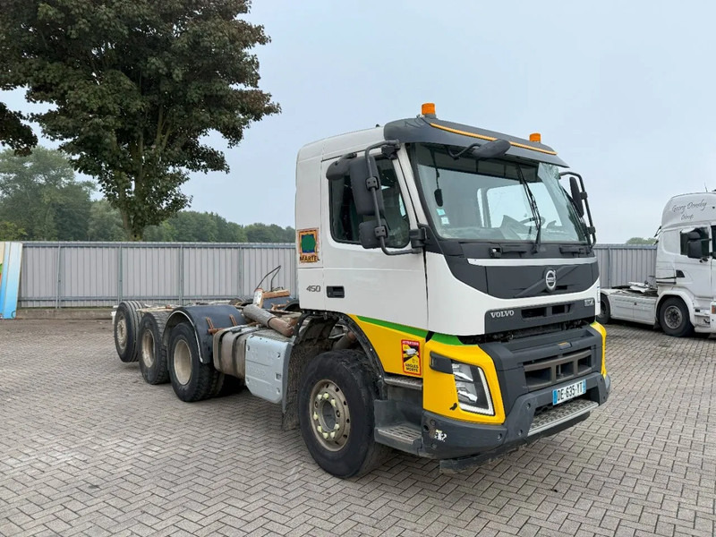 Volvo FMX 450 / ENGINE RUNNING / 8X4 / VEB / ONLY:260642 KM / PTO / LIFT+LENKACHSE / ALCOA / AUTOMATIC / EURO-6 / 2014 - Važiuoklės sunkvežimis: foto 2 Volvo FMX 450 / ENGINE RUNNING / 8X4 / VEB / ONLY:260642 KM / PTO / LIFT+LENKACHSE / ALCOA / AUTOMATIC / EURO-6 / 2014 - Važiuoklės sunkvežimis: foto 2