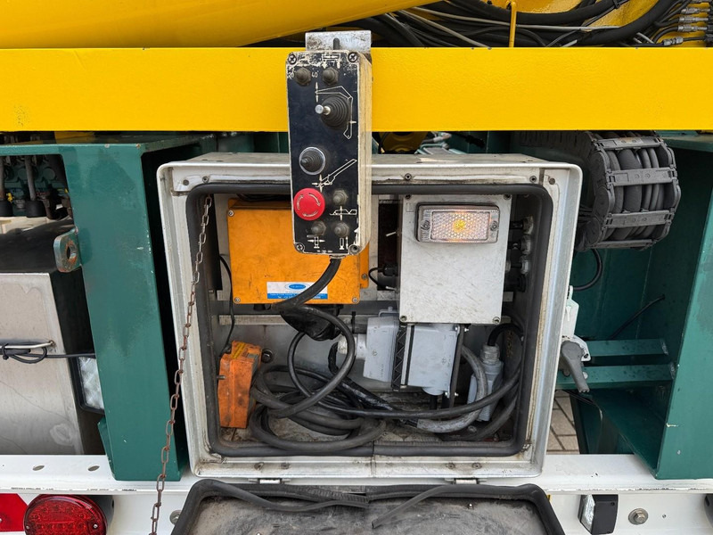 HAMMAR 151 S, Fully renovated, RC, 40 / 30 / 20 Ft - Konteineris-vežimus/ Sukeisti kūną puspriekabė: foto 4 HAMMAR 151 S, Fully renovated, RC, 40 / 30 / 20 Ft - Konteineris-vežimus/ Sukeisti kūną puspriekabė: foto 4