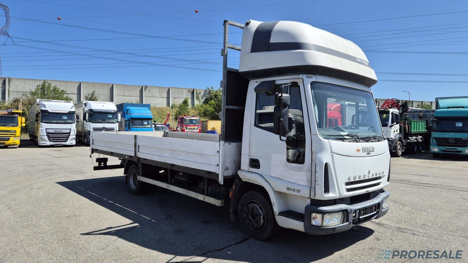 IVECO EUROCARGO ML 80E17 - valník - Platforminis/ Bortinis sunkvežimis: foto 1 IVECO EUROCARGO ML 80E17 - valník - Platforminis/ Bortinis sunkvežimis: foto 1