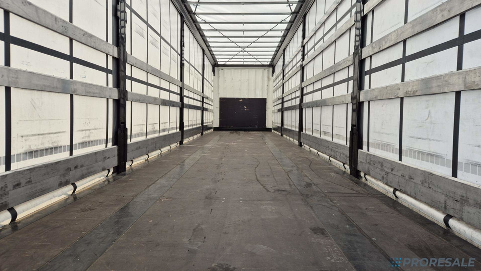 KRONE SD PROFI LINER + paletový koš 32 palet + 2 x zvedací náprava - Tentinė puspriekabė: foto 4 KRONE SD PROFI LINER + paletový koš 32 palet + 2 x zvedací náprava - Tentinė puspriekabė: foto 4