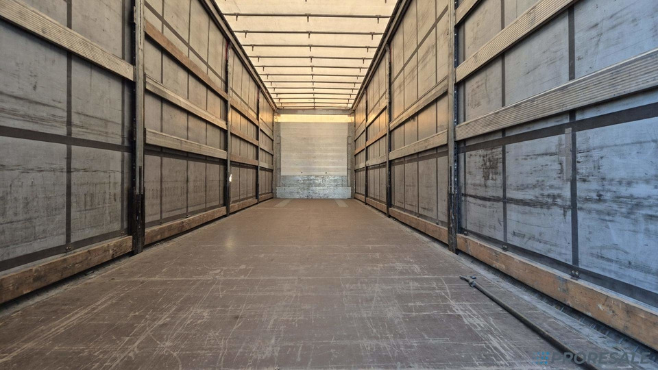 SCHMITZ CARGOBULL SCS 24/L - 13.62 EB Std. - Tentinė puspriekabė: foto 4 SCHMITZ CARGOBULL SCS 24/L - 13.62 EB Std. - Tentinė puspriekabė: foto 4