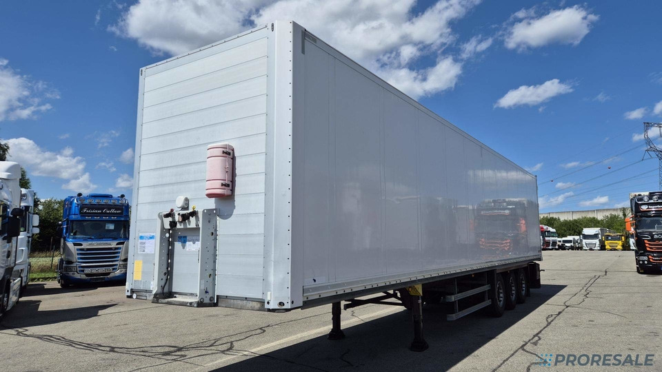 SCHMITZ SKO 24/L - 13.62 skříňový - dvojitá podlaha - Furgonas puspriekabė: foto 2 SCHMITZ SKO 24/L - 13.62 skříňový - dvojitá podlaha - Furgonas puspriekabė: foto 2