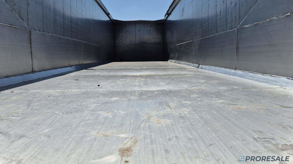 SCHWARZMÜLLER KIS 3/E - sklápěč 50 m3 - Fe / Al - Savivartis puspriekabė: foto 4 SCHWARZMÜLLER KIS 3/E - sklápěč 50 m3 - Fe / Al - Savivartis puspriekabė: foto 4