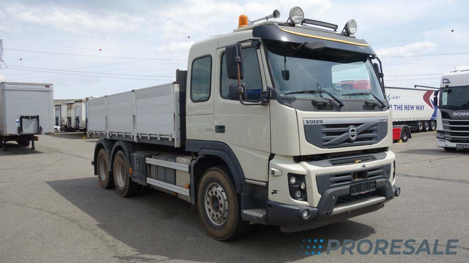VOLVO FM 11.450 6X4 EURO 5 - sklápěč 12 m3 S1 - otevírací bočnice - Savivartis sunkvežimis: foto 1 VOLVO FM 11.450 6X4 EURO 5 - sklápěč 12 m3 S1 - otevírací bočnice - Savivartis sunkvežimis: foto 1