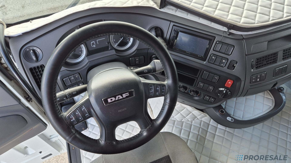 DAF XF 460 FT SC EURO 6 + HYDRAULIKA - Vilkikas: foto 4 DAF XF 460 FT SC EURO 6 + HYDRAULIKA - Vilkikas: foto 4