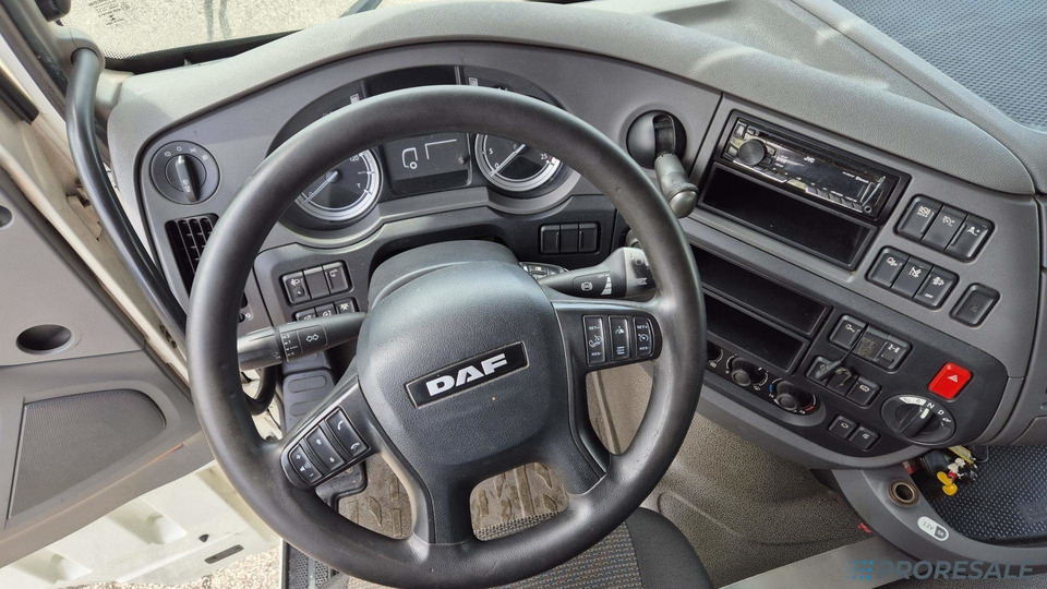 DAF XF 510 FT LOW DECK SSC EURO 6 - Vilkikas: foto 4 DAF XF 510 FT LOW DECK SSC EURO 6 - Vilkikas: foto 4