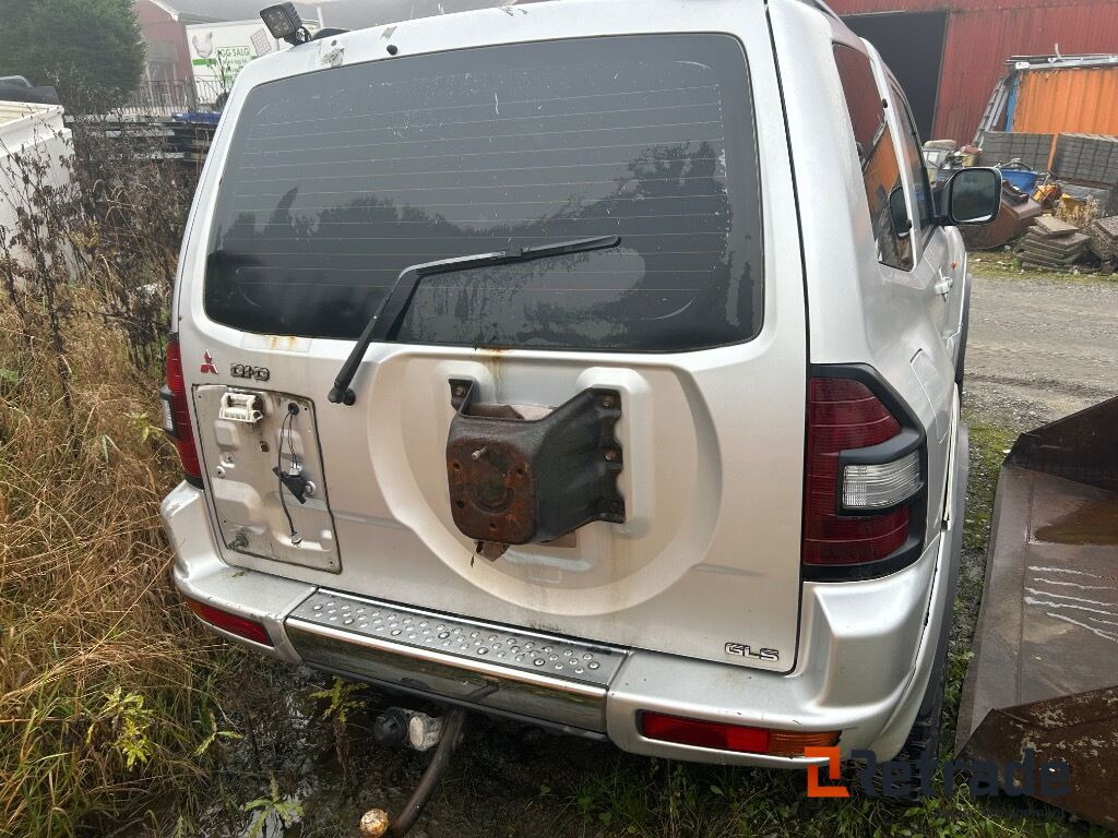 2000 Personbil MITSUBISHI PAJERO GLS 8 (Rep objekt) - Lengvasis automobilis: foto 4 2000 Personbil MITSUBISHI PAJERO GLS 8 (Rep objekt) - Lengvasis automobilis: foto 4